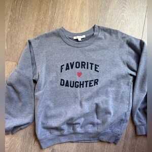 Favorite daughter heart logo sweatshirt in grey ❤️